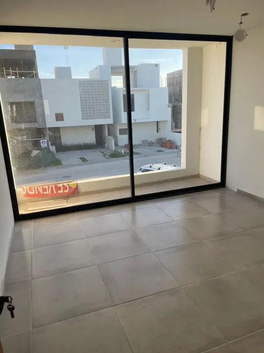 Foto 7 de Casa en venta en Coto Paraje zona Galerias Santa Anita Tlajomulco
