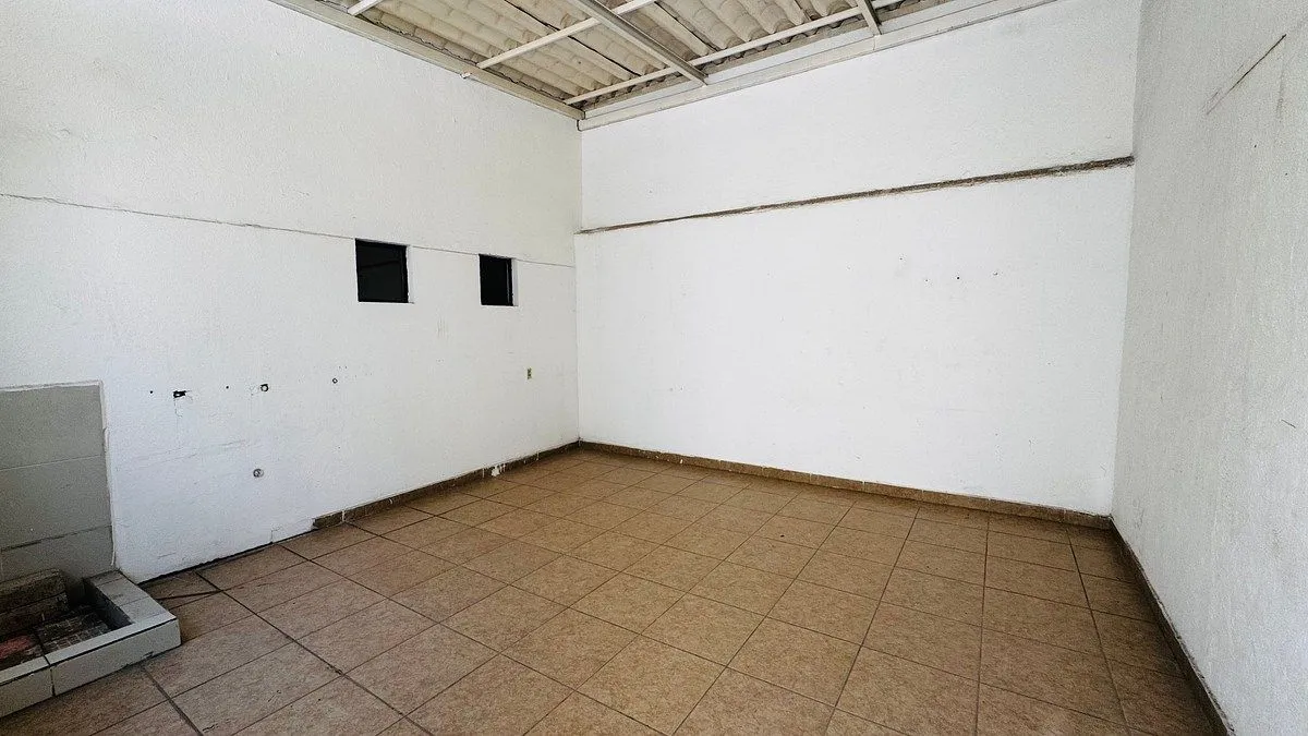 Foto 9 de ESCUELA EN VENTA A DOS CUADRAS DE LA MINERVA EN VALLARTA NORTE