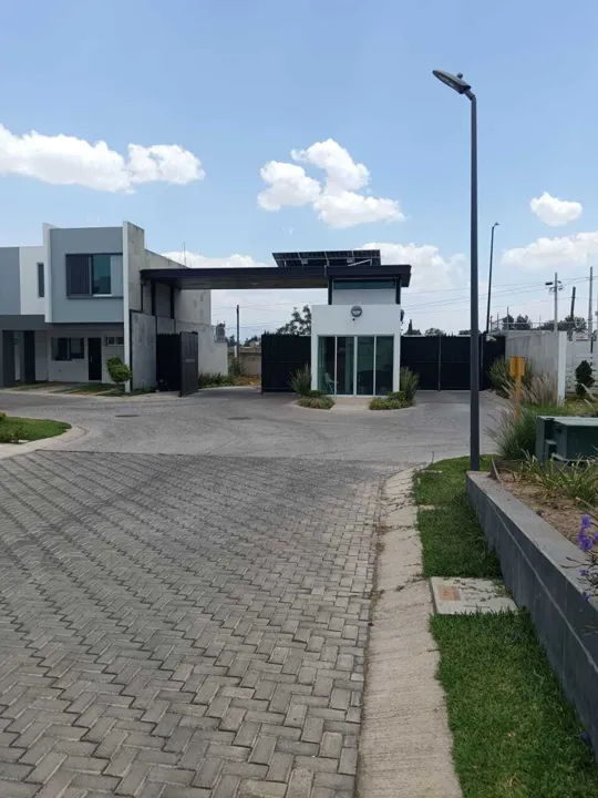 Terreno en Venta en Bugambilias - El Roble 33