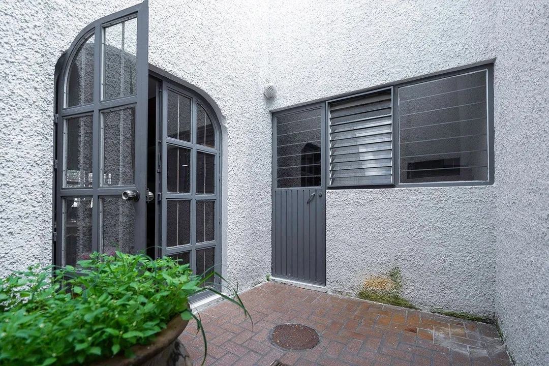 Foto 4 de CASA EN VENTA IDEAL PARA VIVIENDA, OFICINA O CONSULTORIOS MÉDICOS | Col. Indepen
