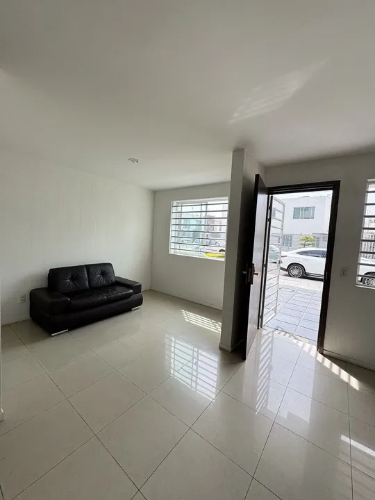 Foto 4 de Casa en venta en Jardines del Valle en Zapopan