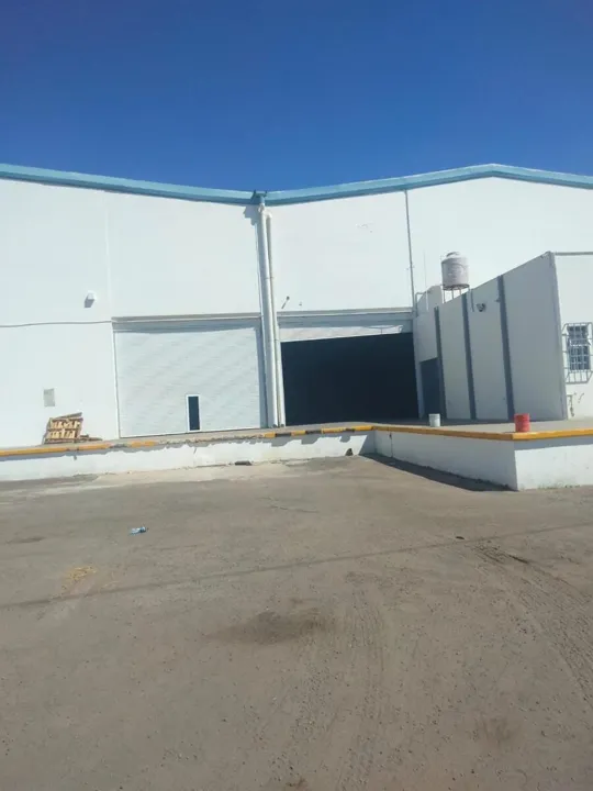 Foto 3 de BODEGA EN VENTA EN EL SALTO