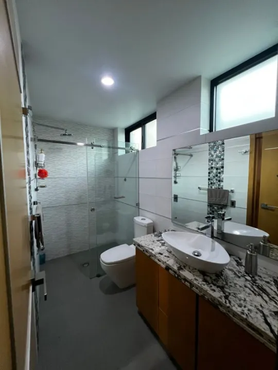 Foto 4 de Residencia premium frente a parque en Valle Real.
