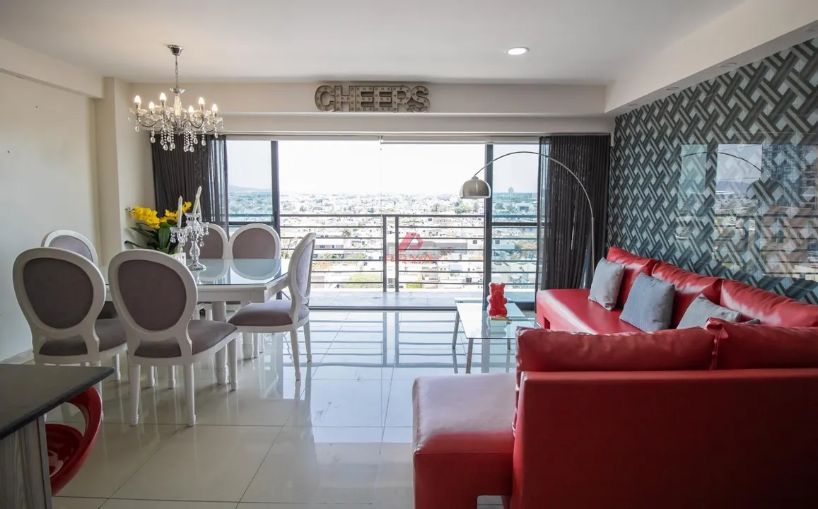Foto 3 de Departamento en Venta en Guadalajara Centro | con Vista al Parque Alcaldel