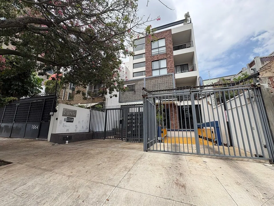 Departamento en renta La Americana