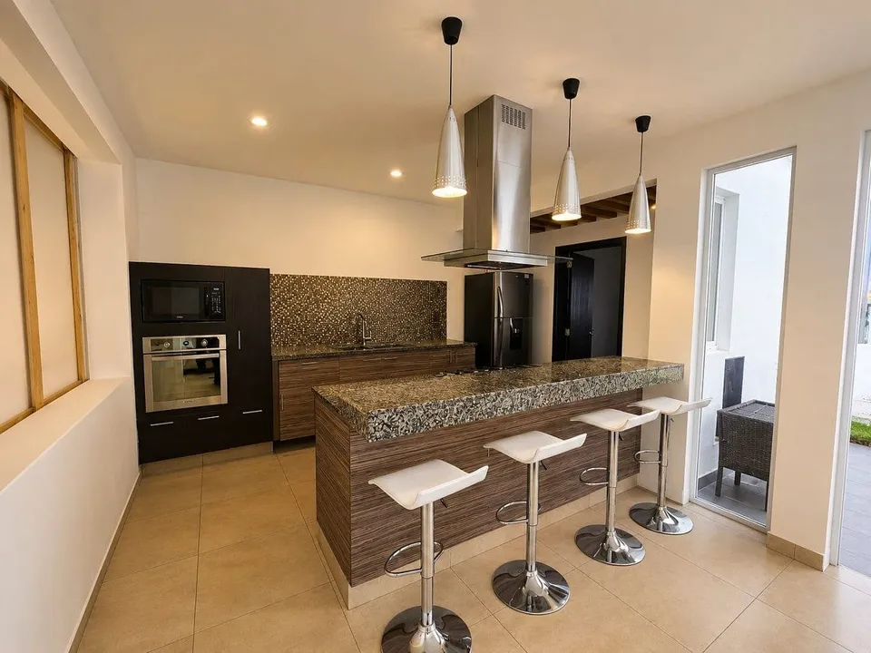 Foto 8 de Casa en Venta en Santa Anita - Provenza la Romana 150