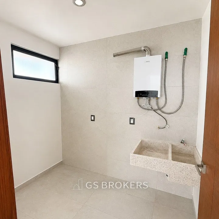 Foto 9 de CASA EN VENTA EN COTO LARISSA 1, FRACCIONAMIENTO SOLARES