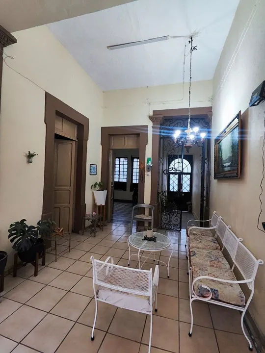 Foto 7 de Casa antigua en el centro de Guadalajara de adobe