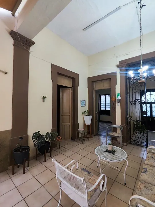 Foto 9 de Casa antigua en el centro de Guadalajara de adobe