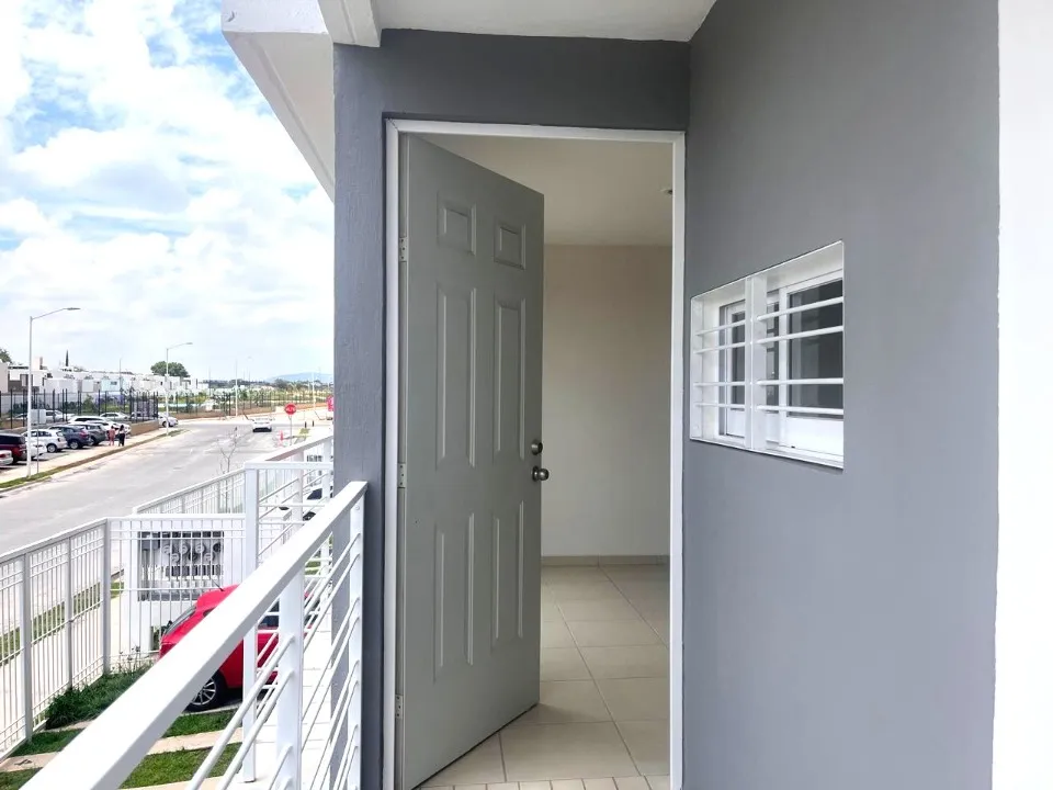 Foto 2 de Departamento en renta en Calle Amapola, Parques de tesistán, Zapopan