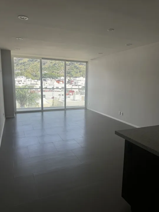 Foto 2 de Departamento en venta en Hispania en Fracc. La Rioja