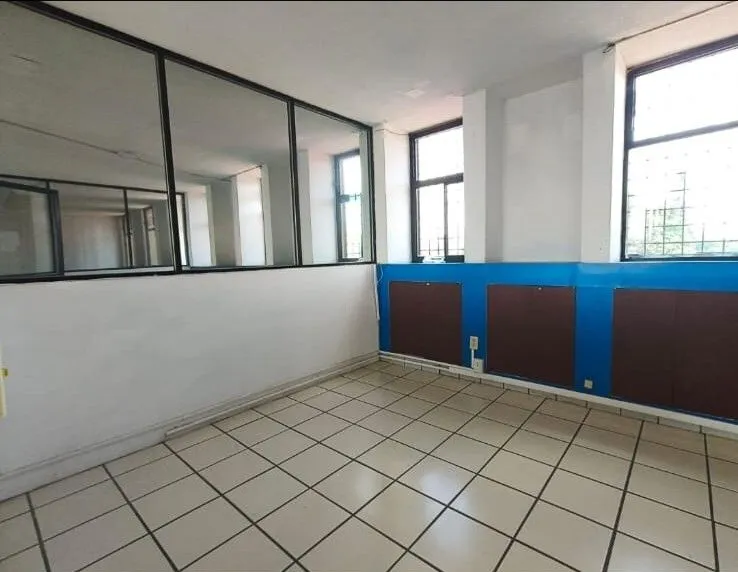 Foto 7 de Oficinas en Renta en Avenida Plan de San Luis, Chapultepec Contry