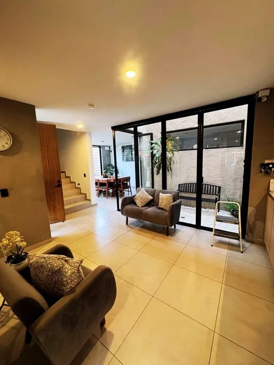 Foto 8 de CASA EN VENTA en ESQUINA con ROOF / Jardines del Valle dentro de privada
