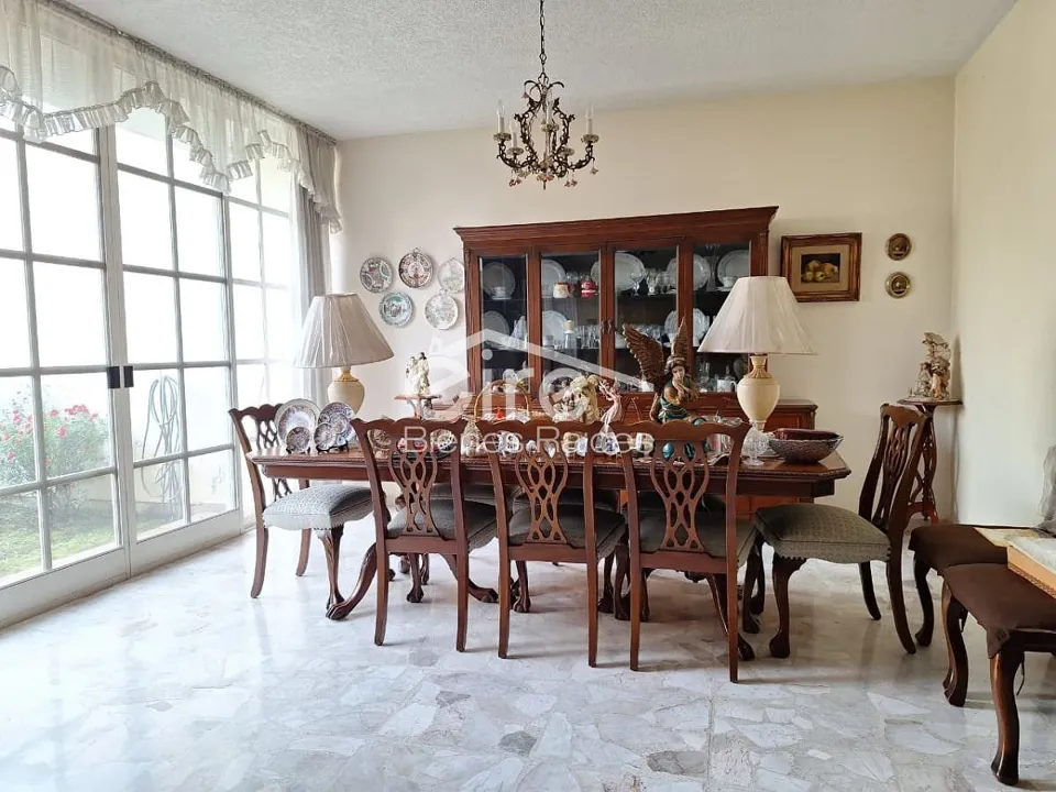 Foto 3 de Casa en venta en Prados Providencia, Guadalajara | 3 pisos, 6 habitaciones y ter