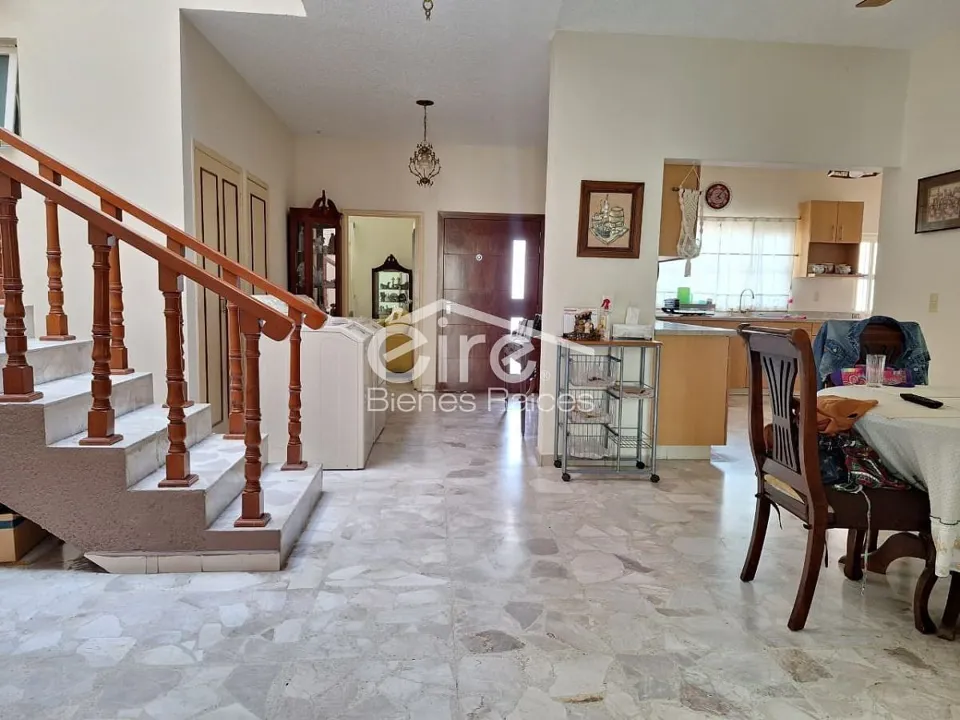 Foto 9 de Casa en venta en Prados Providencia, Guadalajara | 3 pisos, 6 habitaciones y ter