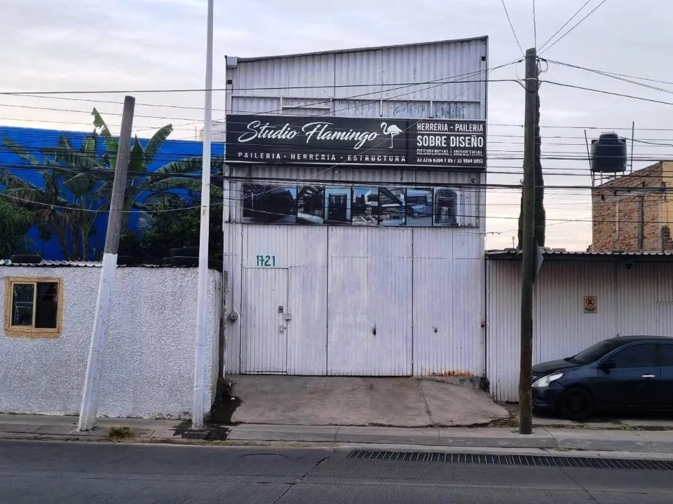 Bodega Comercial en renta en Libramiento Carretera a la Base Aérea, El Triángulo , Zapopan