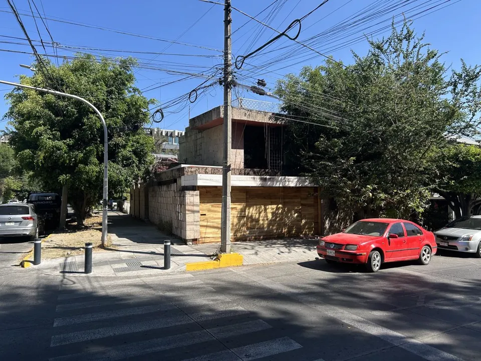 Casa en renta para remodelar Av. Providencia