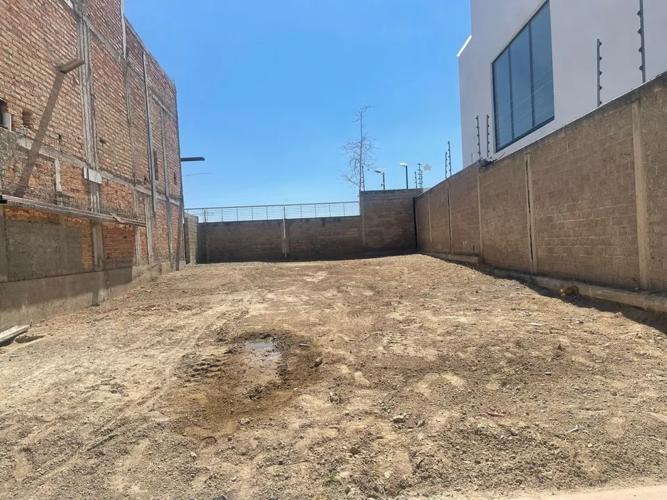 Foto 4 de *baja de Precio*     Venta Terreno Soaré II Coto con Alberca