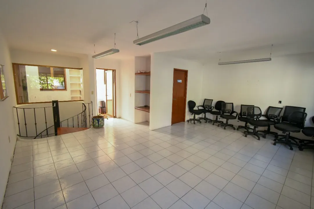 Foto 9 de Oficina  en venta, Guadalupe Zuno, Colonia Americana.