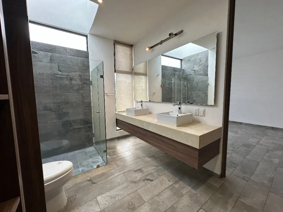 Foto 9 de Casa en venta en Avenida del Bosque Real, Valle Imperial, Zapopan