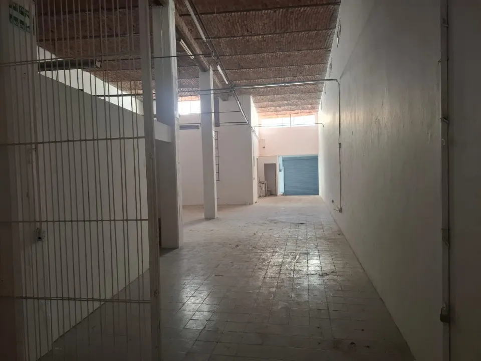 Foto 9 de Bodega Comercial en renta en Calle Nueva Galicia No. 1006, Zona Centro, Guadalajara