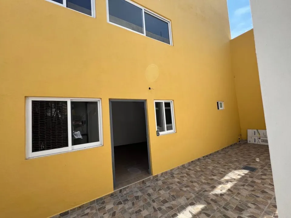 Foto 2 de DEPARTAMENTO EN 2 NIVELES EN VENTA ZONA OBLATOS