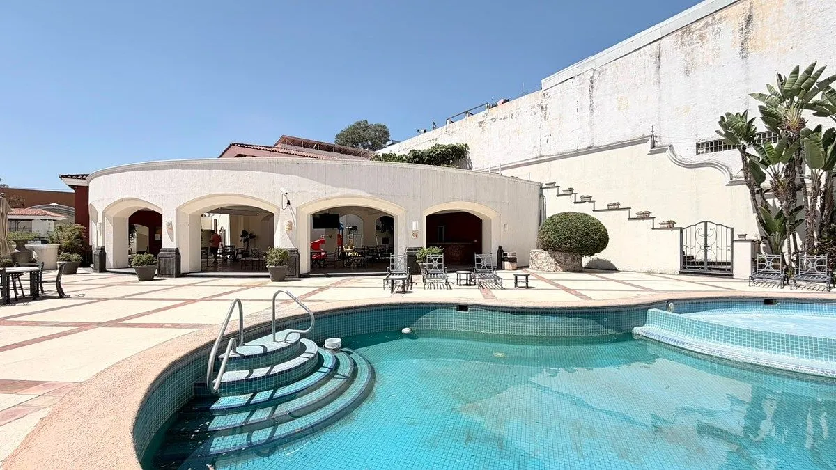 Foto 8 de Terreno en Venta en Campo Nogal Residencial - Los Gavilanes 6