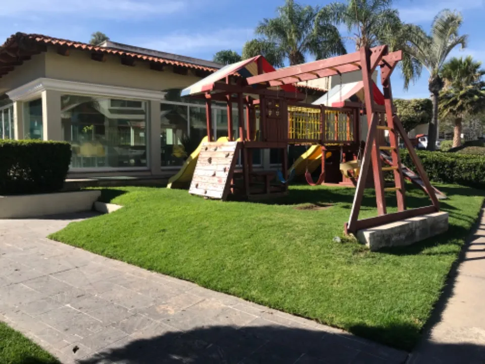 Foto 4 de Casa en venta en Azaleas, Bugambilias, Zapopan