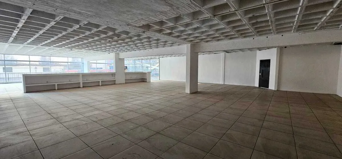 LOCAL COMERCIAL EN EL CENTRO DE GUADALAJARA