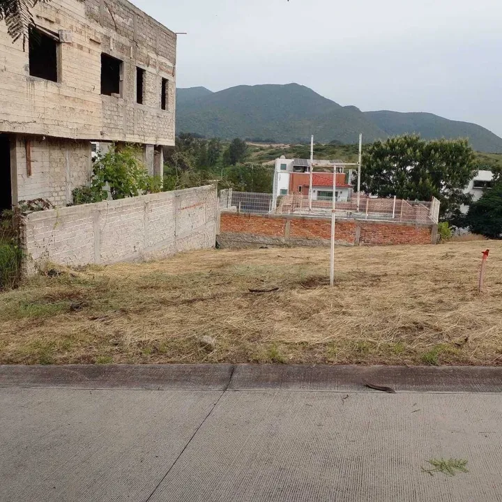 Se vende terreno en Senderos de Monteverde, Tlajomulco, Jalisco