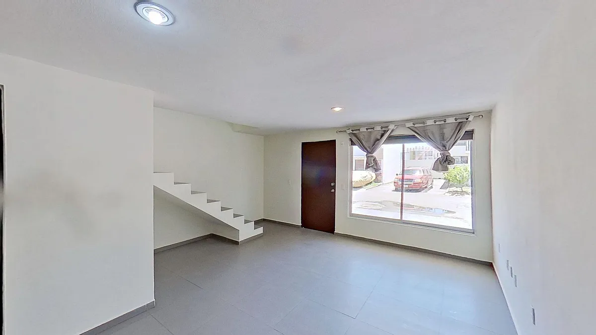 Foto 2 de Casa en venta en SANTA CRUZ DEL VALLE, Tlajomulco de Zuñiga