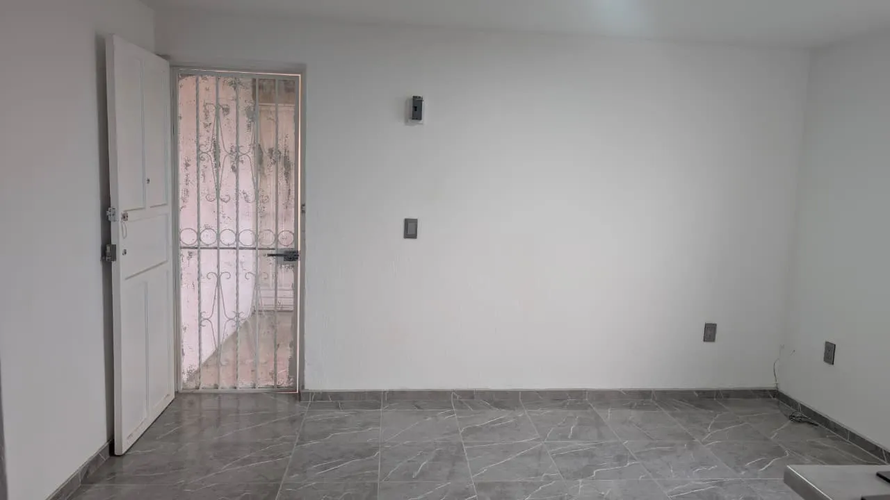 Foto 2 de departamento en venta en Lomas Universidad