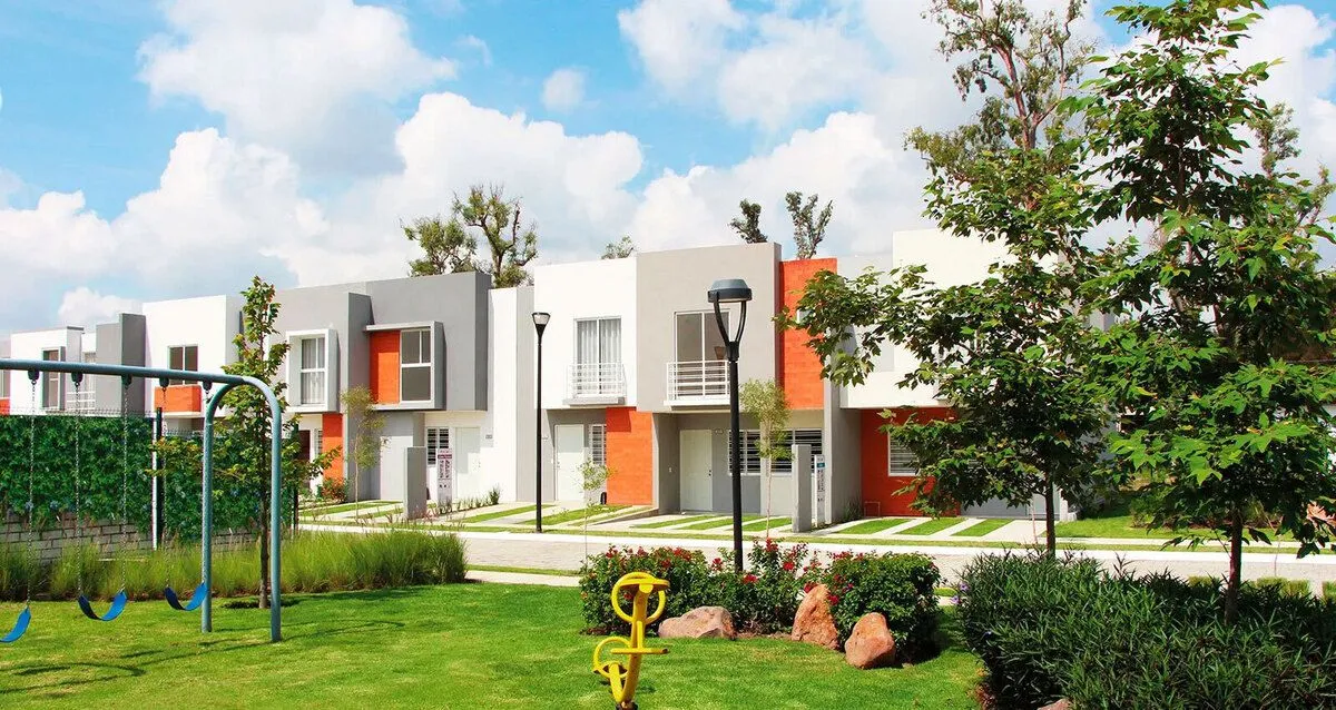 Foto 6 de DESARROLLO PASEO DE LOS PARQUES: CASAS Y DEPARTAMENTOS EN TLAJOMULCO