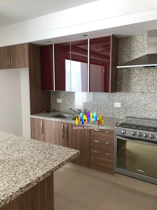 Foto 2 de Casa en venta en Av. Juan Gil Preciado , La Cima, Zapopan