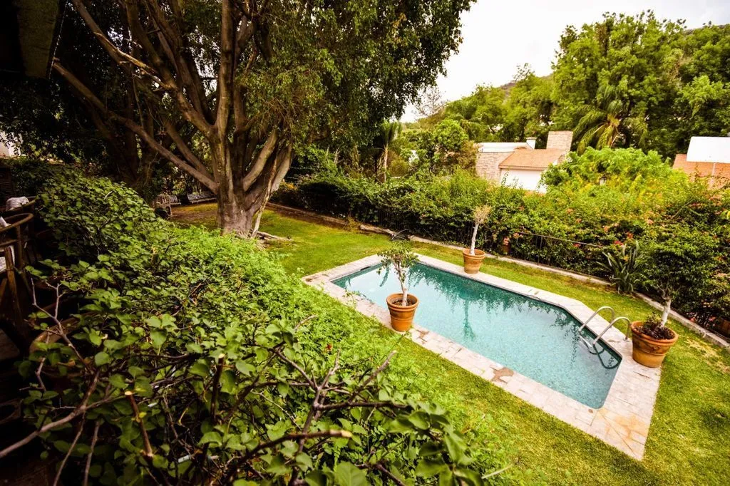 Foto 4 de VENTA y RENTA CASA EN LAS CAÑADAS ZAPOPAN JALISCO