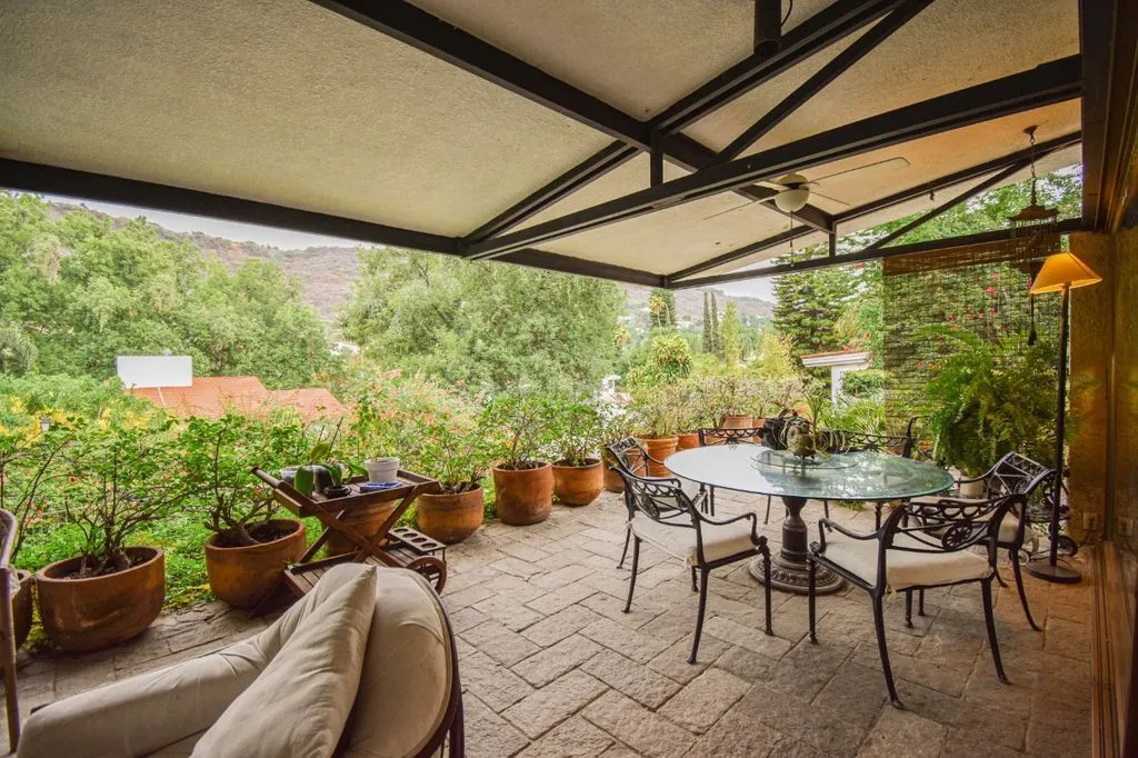 Foto 5 de VENTA y RENTA CASA EN LAS CAÑADAS ZAPOPAN JALISCO