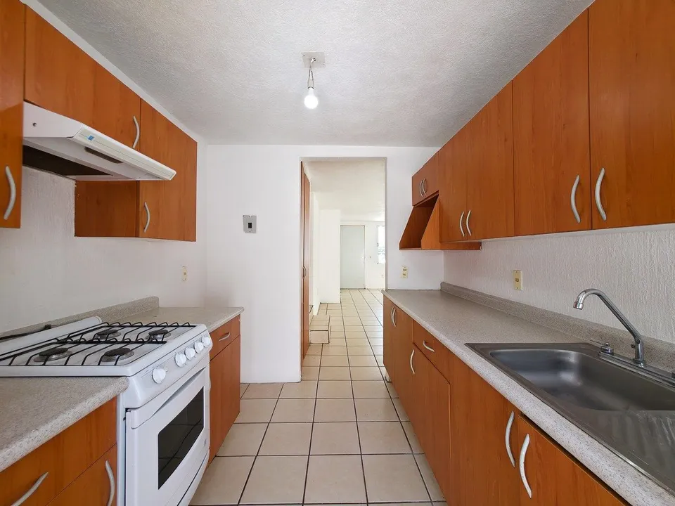 Foto 8 de Casa con amplio jardín en renta en Terralta