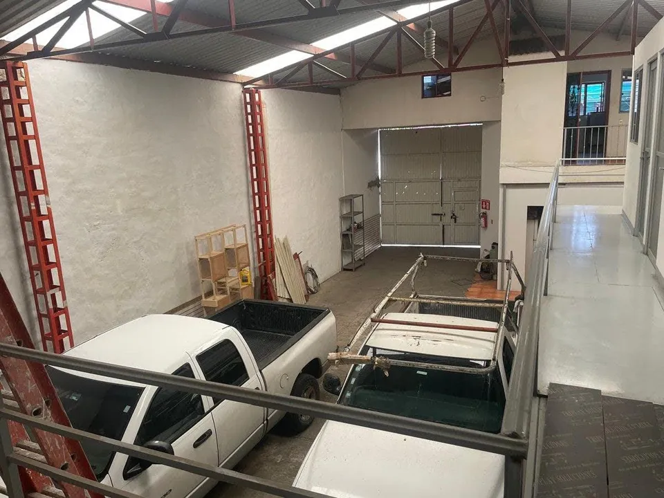 Foto 2 de Bodega en Venta a una cuadra de Marino Otero