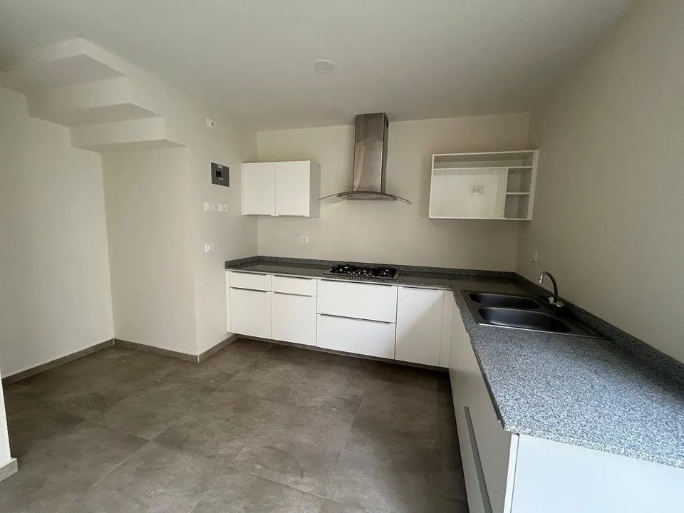 Foto 4 de CASA EN VENTA ADAMAR