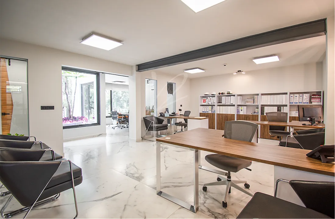 Foto 2 de HERMOSAS OFICINAS AMUEBLADAS EN VENTA, LISTAS PARA OPERAR, EN CAMINO REAL