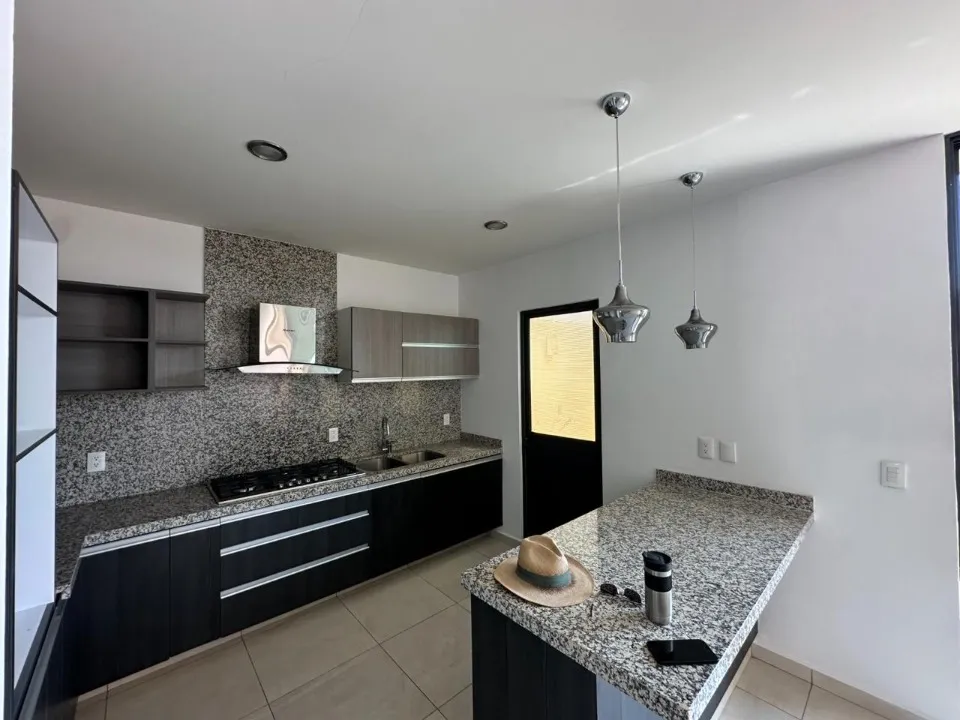 Foto 7 de Casa en venta en Loma de los Cedros, Bosque Real, Tlajomulco