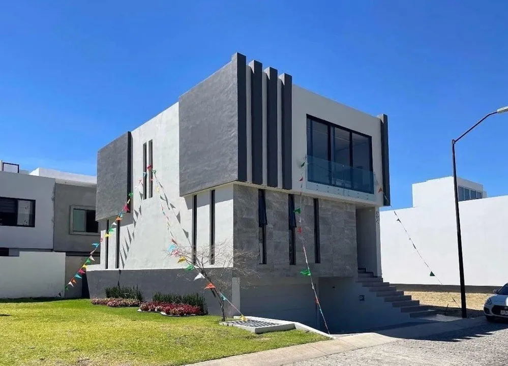 Casa en Venta en Punto Sur Este - Magallanes 294