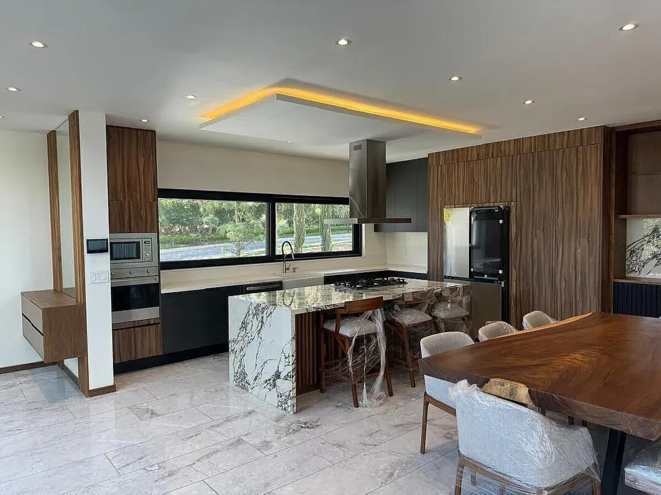 Foto 8 de SE VENDE HERMOSA CASA NUEVA EN EL CIELO DE LUJO