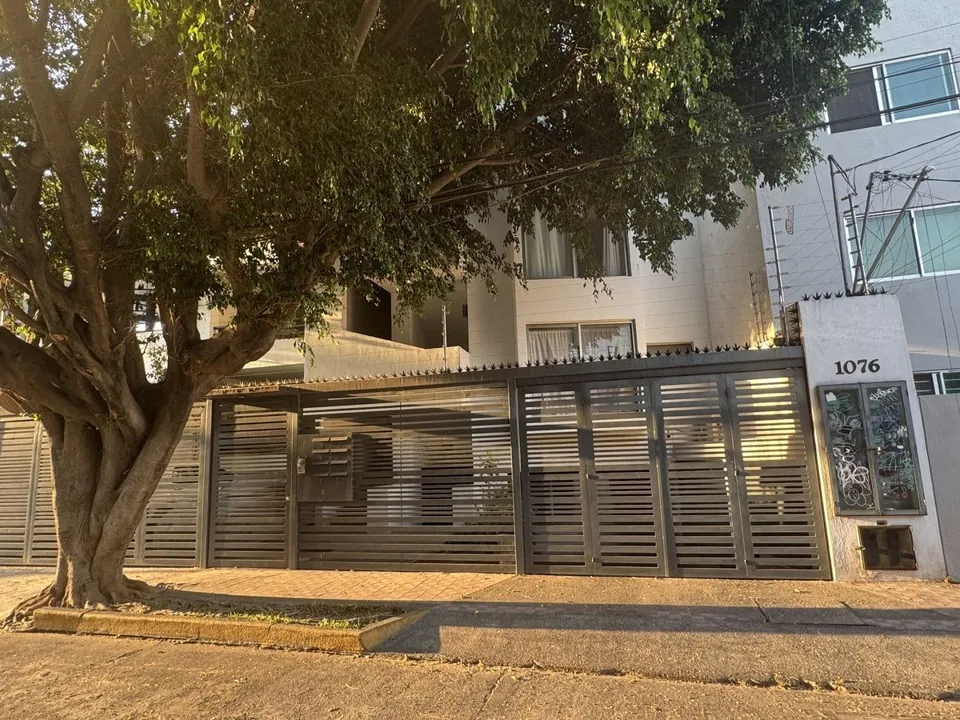 DEPA EN RENTA EN EL CORAZÓN DE LA AMERICANA, GDL