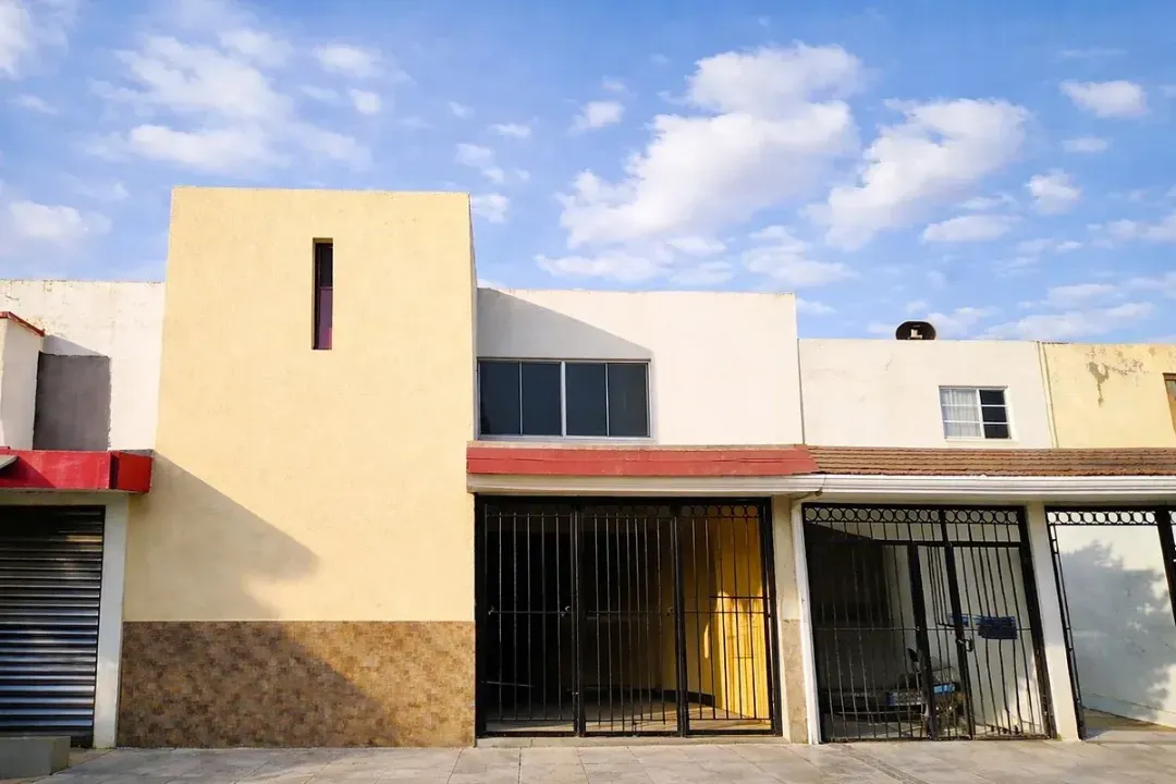 Casa en venta en Calle C.T.M., Colli CTM, Zapopan