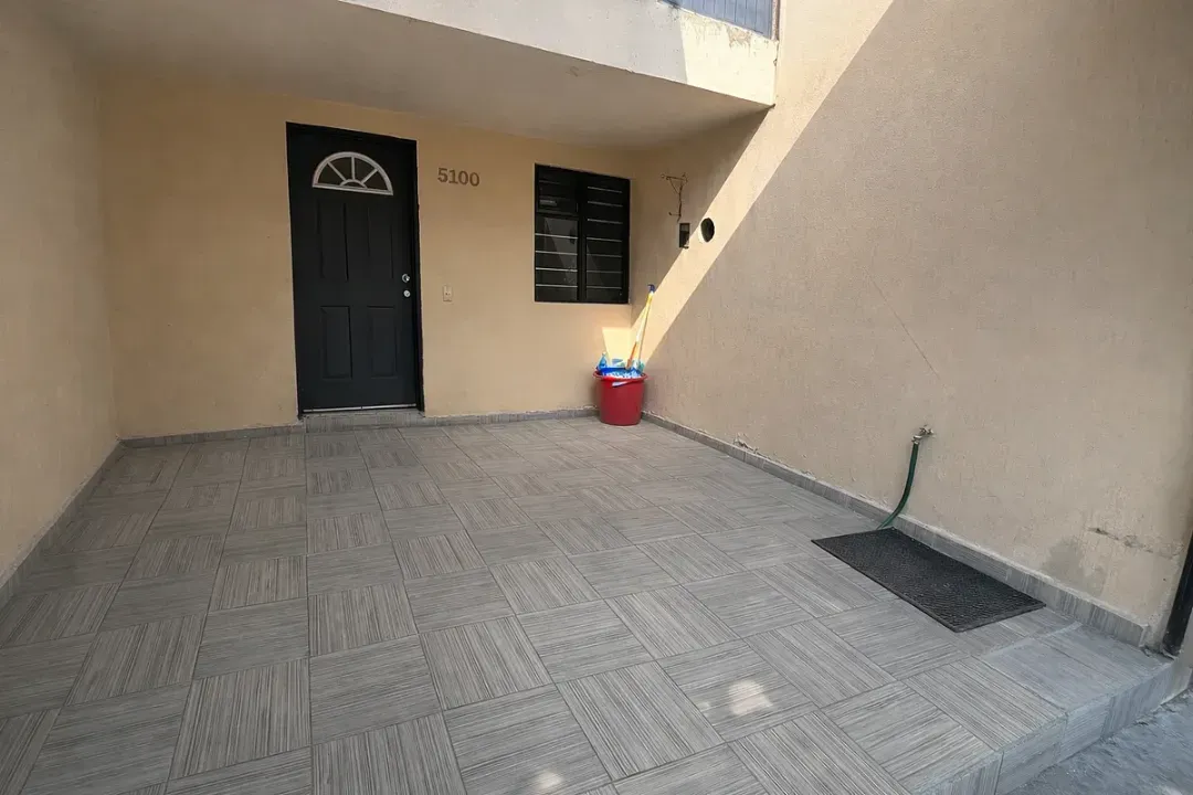 Foto 2 de Casa en venta en Calle C.T.M., Colli CTM, Zapopan