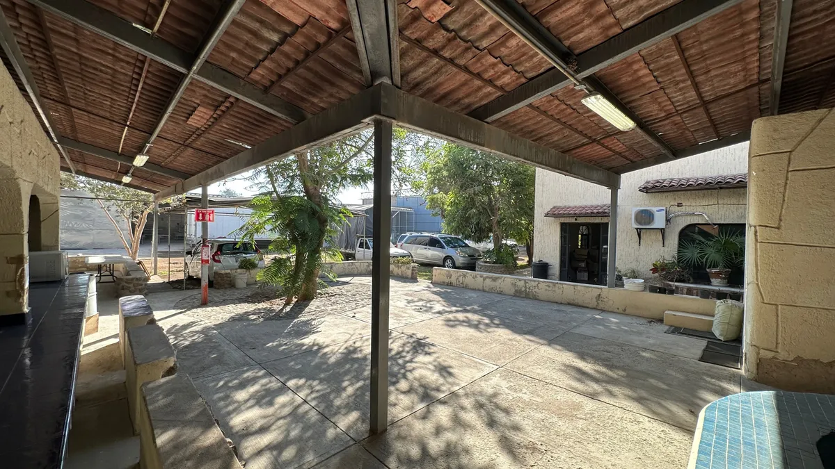 Foto 6 de NAVE INDUSTRIAL EN VENTA EN LOMAS DEL 4 TLAQUEPAQUE