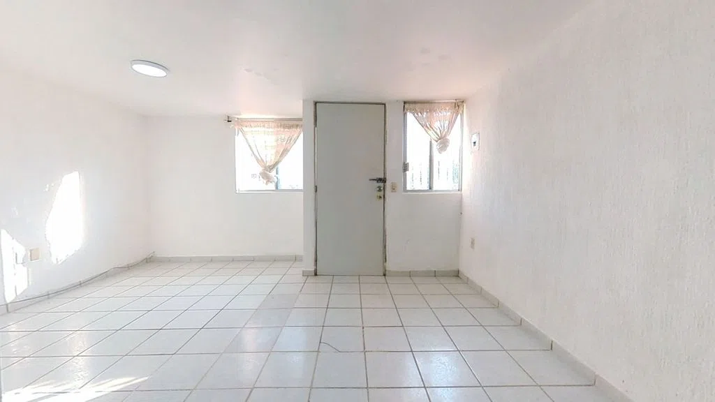 Foto 2 de CASA EN VENTA EN BOSQUE DE LOS ENCINOS – ZAPOPAN
