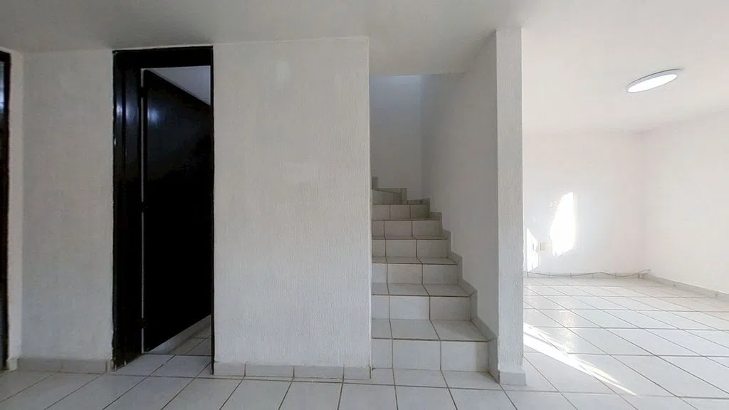 Foto 4 de CASA EN VENTA EN BOSQUE DE LOS ENCINOS – ZAPOPAN