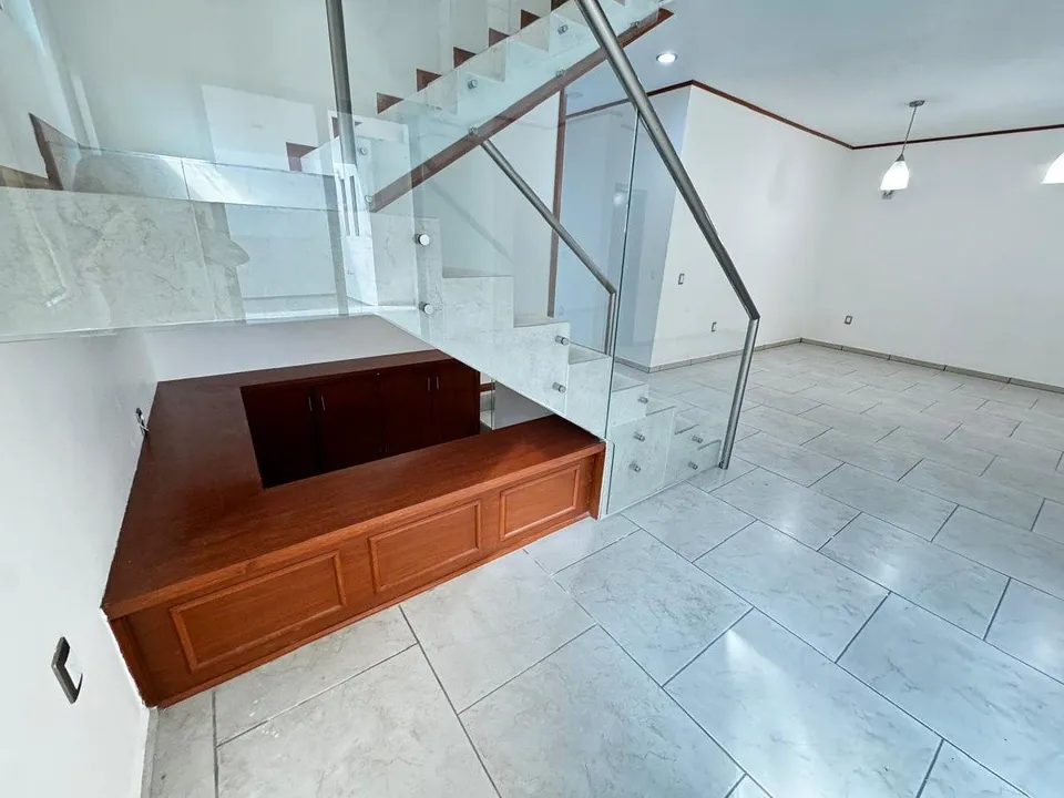 Foto 5 de Casa en Venta en Casa Fuerte - Coto El Fuerte 61